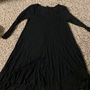 Black long sleeve dress